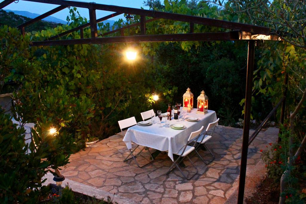 Appartement Milna 2 *
