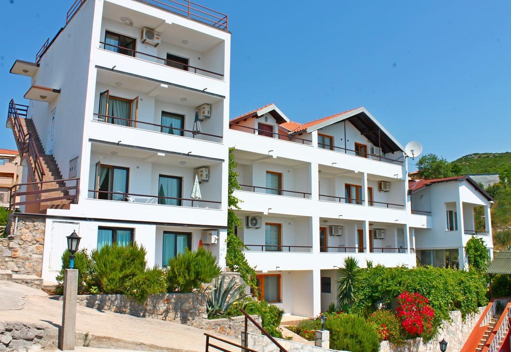 Milna 2 Budva